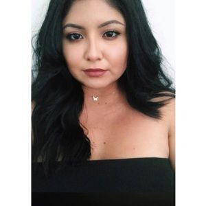 Meet your Posher, Destiny